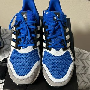 Ultraboost s&l mens 9.5 blue
